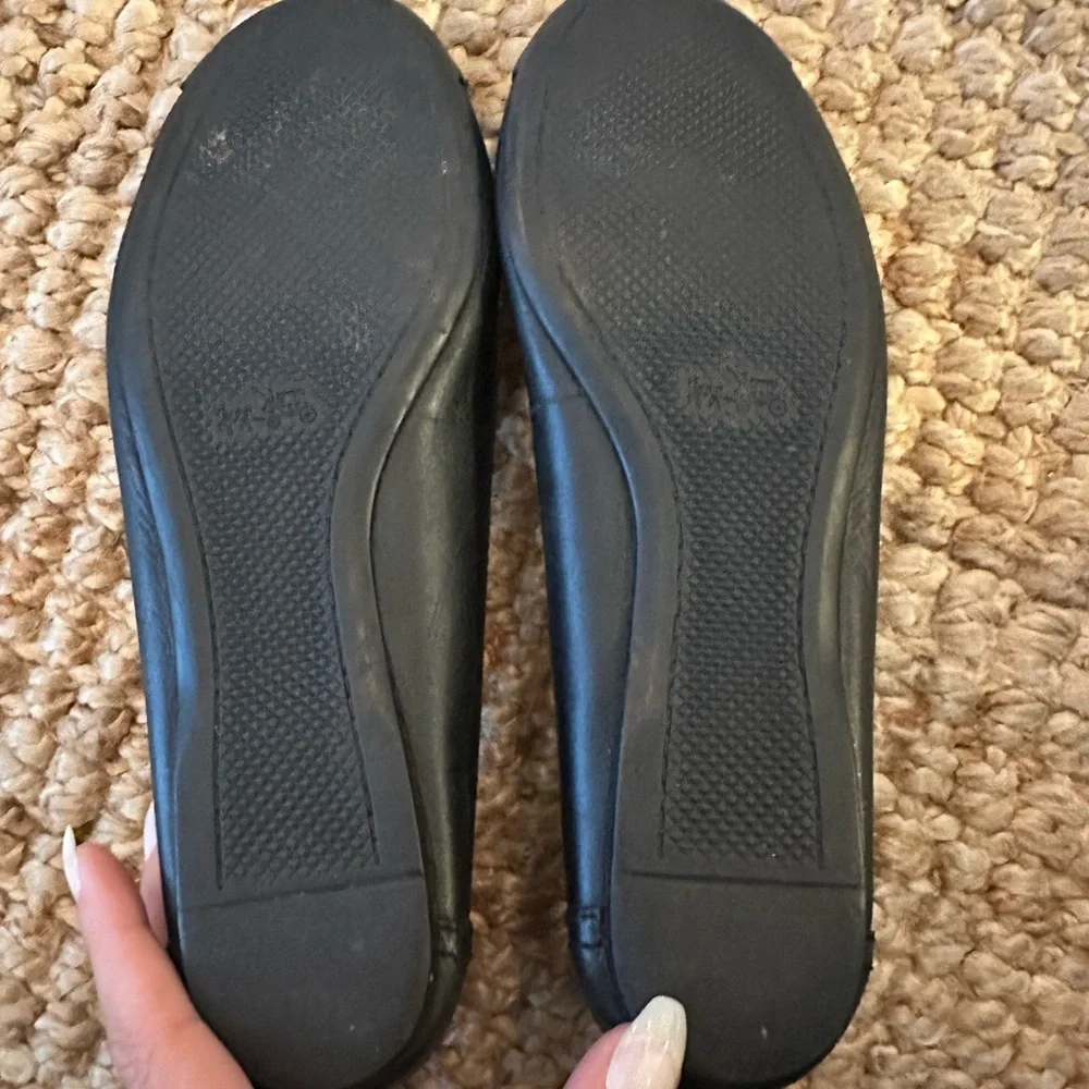 Coach Chelsea Black Leather with Patent Toe Ballet Flats Size 7